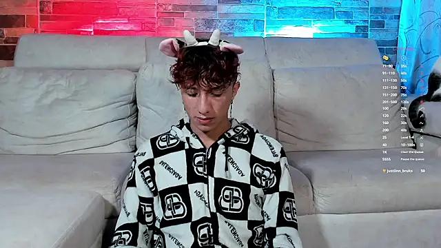 mhatias_: απευθείας συνομιλία ΧΧΧ