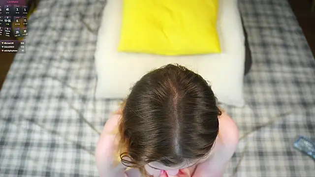 HollieCollelon Live XXX chat