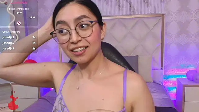 APRIL_TAY1 Live XXX-Chat