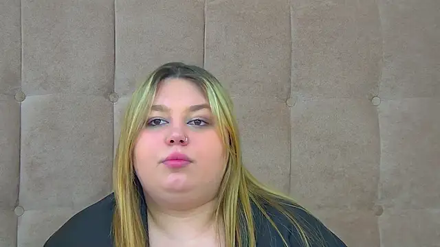 دردشة LillianKim الجنسية المباشرة