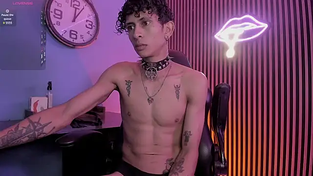 Chatroom XXX en direct de Maximoking26