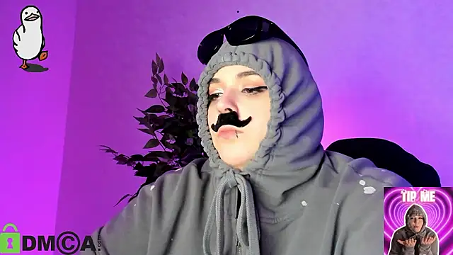 Mia_R0ss লাইভ XXX চ্যাট