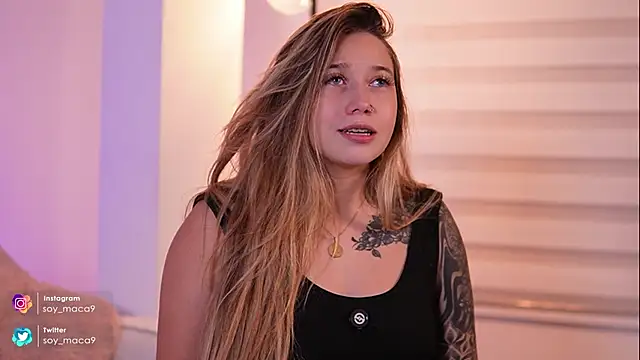 Chat XXX en directo de lilith_gray9