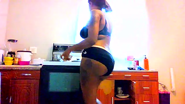 Chat XXX en directo de TALLnBEAUTY