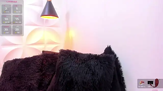 Chat XXX en directo de zaira_skinny