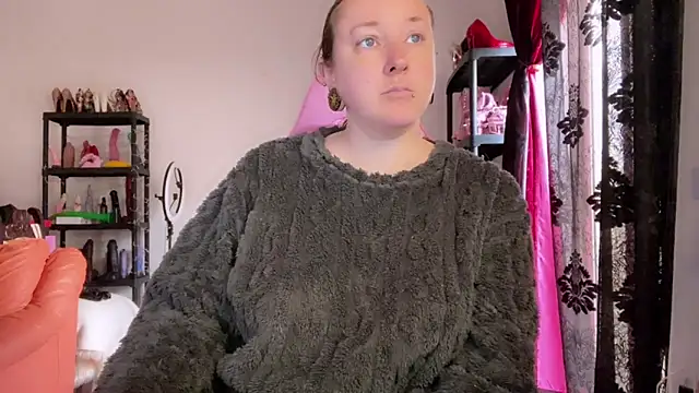 kisicaxx Adlı Modelin Canlı XXX Sohbeti