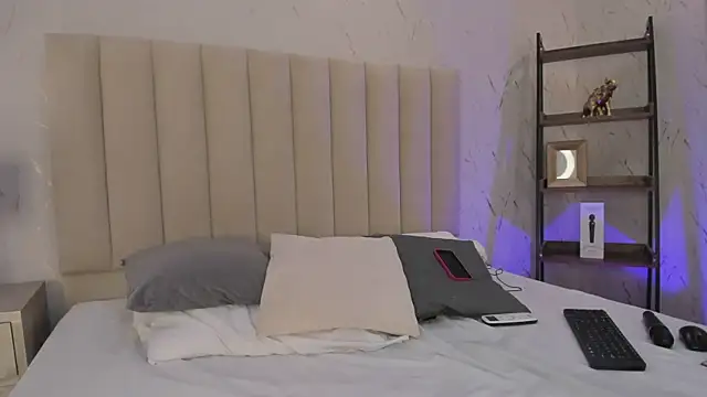 LilithHarperr_ Show Webcam