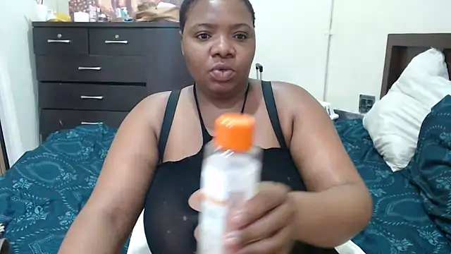 Онлайн чат XXX VoluptuousXX5