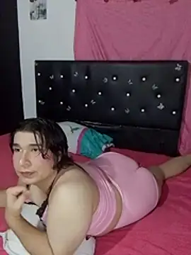 Kaissydoll's Live XXX Chat