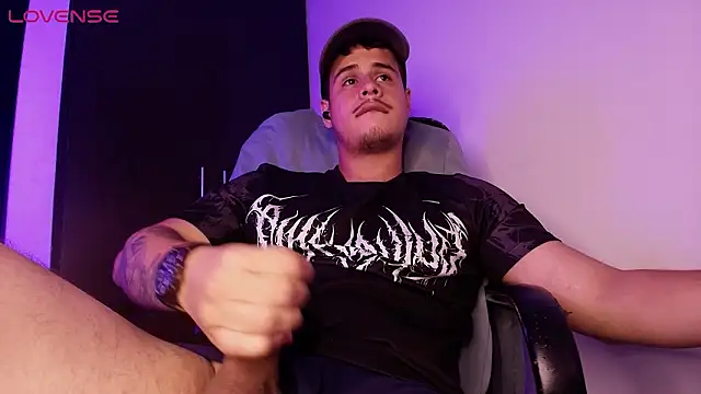 BjornSteel's Live XXX Chat