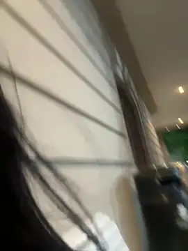 itstherealmina's Live XXX Chat