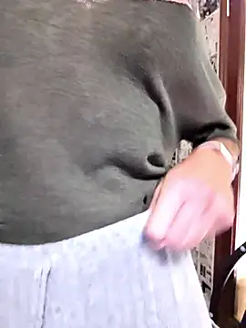 kylie_blck 现场XXX聊天