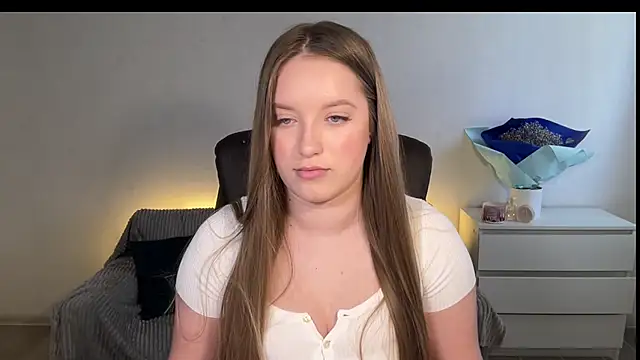 EvaMaddison 现场XXX聊天