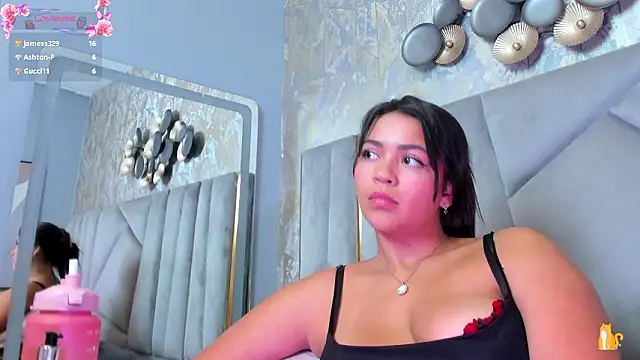 KimDevinne's Live XXX Chat