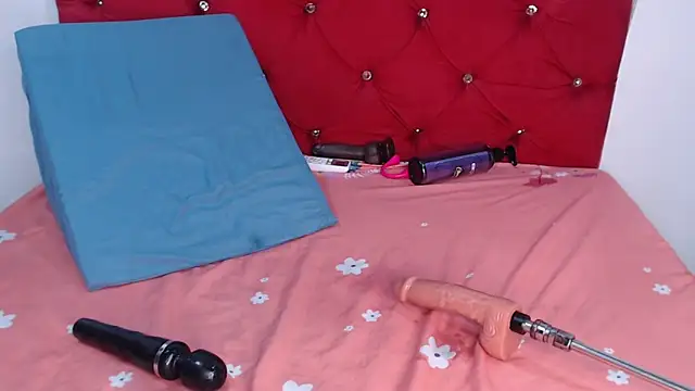 Evasummer1's Webcam Show