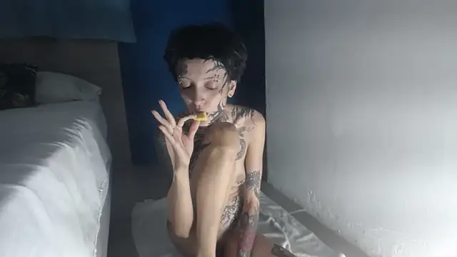 barbara_anal_squirt_ 现场XXX聊天