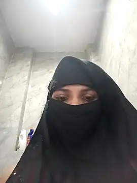 Aafreen_36's Live XXX Chat