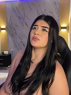 Chat XXX en directo de Kariina__69