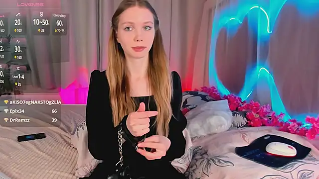 lada2k4's Live XXX Chat