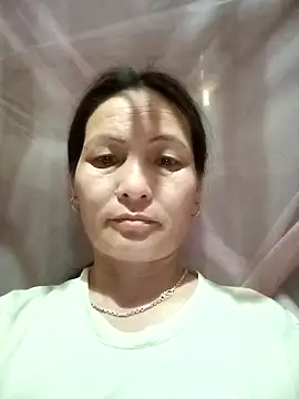 JenniferLovve01 Show Webcam