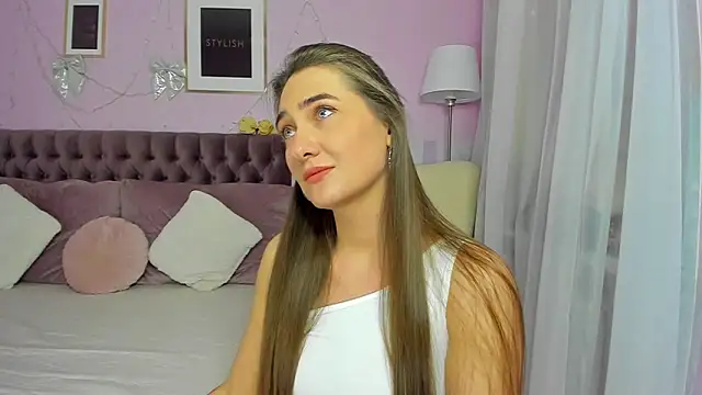 Evalaniss' Live XXX Chat