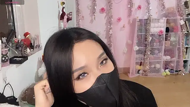 Tieu-May: онлайн-секс-чат