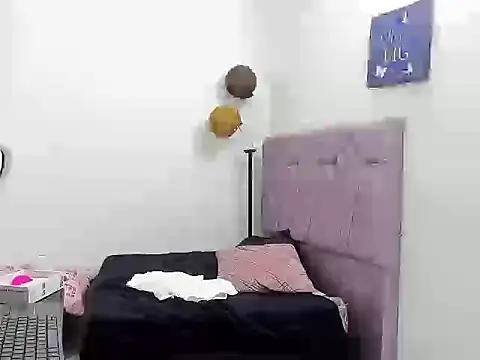 saraladys' Webcam Show