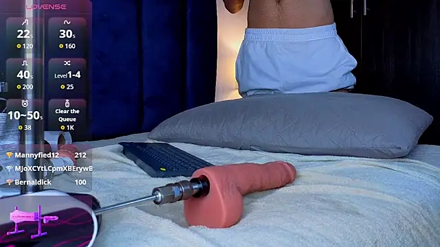 Issac_james_ live XXX chat