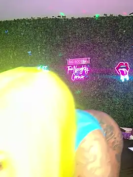 RenaThickAss' Live XXX Chat