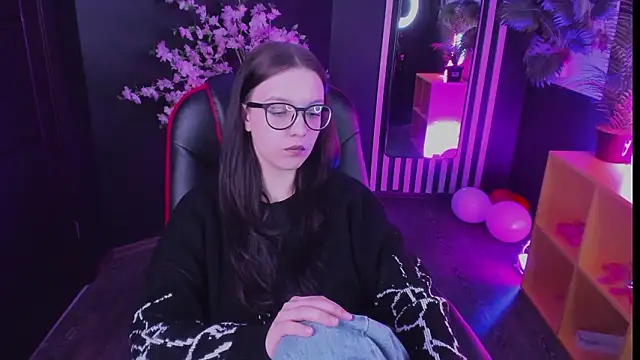 Emily_tender লাইভ XXX চ্যাট