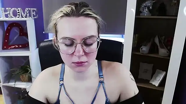 Zoey_Erotic Live XXX Chat