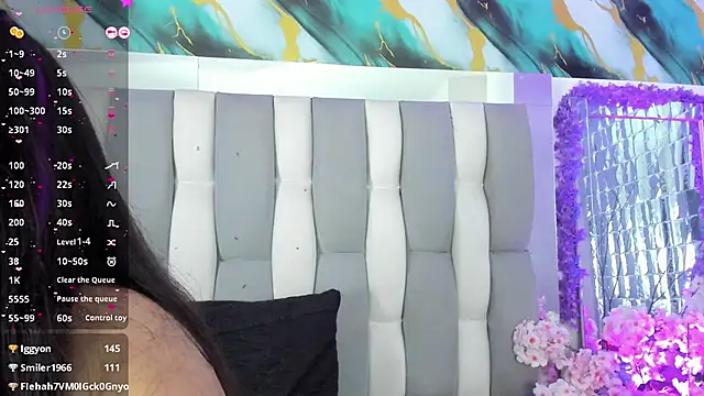 IsaDiiaz: онлайн-секс-чат