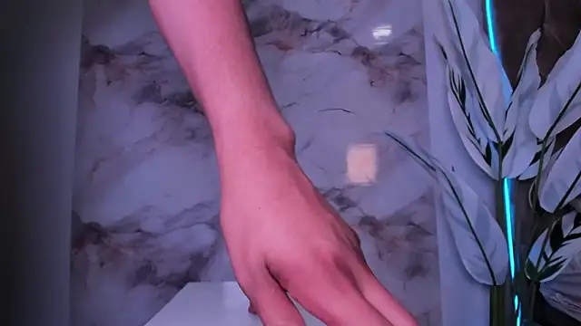 Calyselen Live XXX-Chat