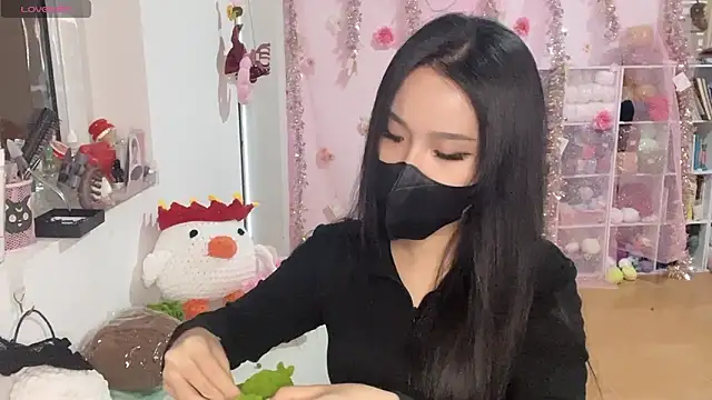 Tieu-May 网络视讯表演