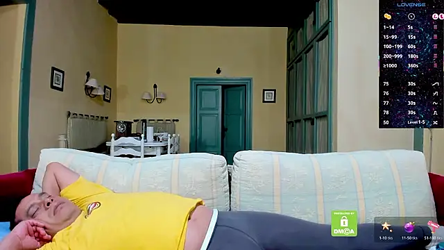 brad_latino 在線直播表演