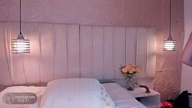 avy_st's Live XXX Chat