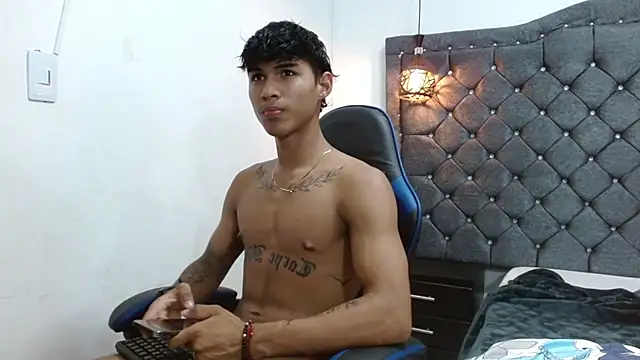 Czat XXX na żywo – luka_big18