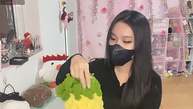 Živý XXX chat Tieu-May