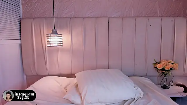 avy_st লাইভ XXX চ্যাট