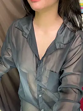 Voyerra_g 在線直播表演