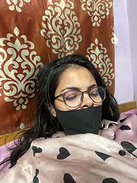 Sandhya_77 Webcam-Show