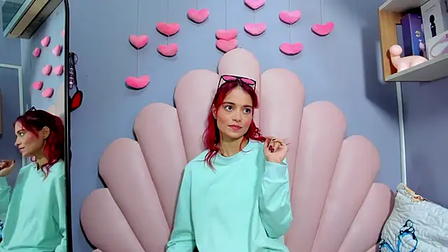 XXX chat uživo modela luci_miller