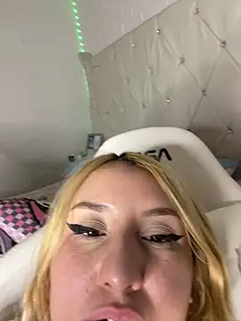 Czat XXX na żywo – NibiruNairobi69