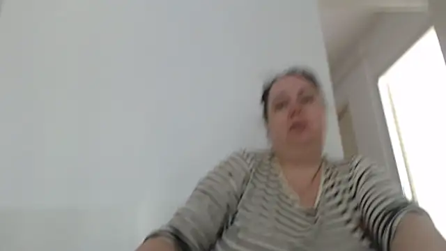 WendyRhoades Chat XXX in diretta