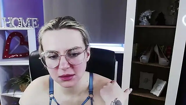 Czat XXX na żywo – Zoey_Erotic