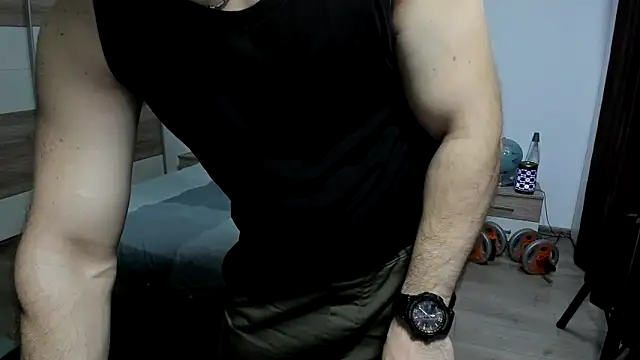 RobbyShawz Chat XXX live