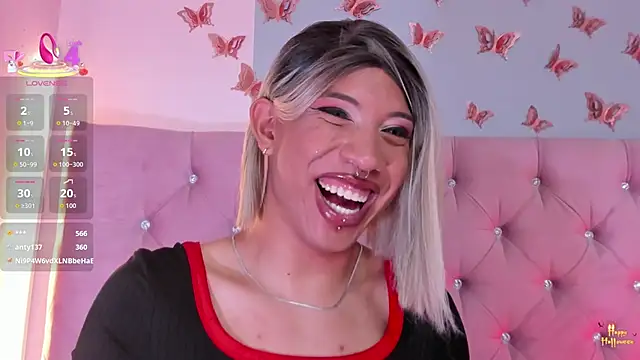 Chatroom XXX en direct de AndyBlake_