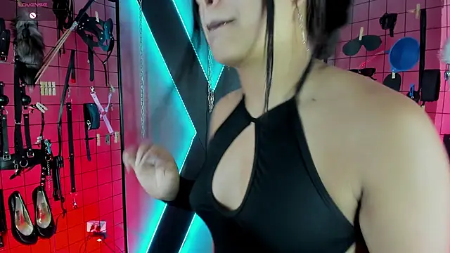 MissScarlet_Ela_bdsm Chat XXX in diretta