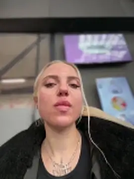 Chat +18 de pinkstar_ ao vivo