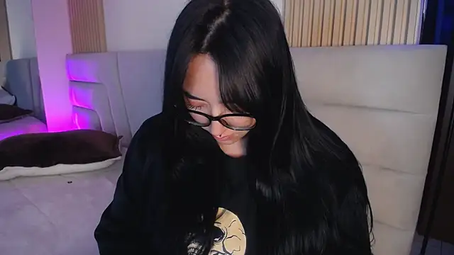 Chat XXX en directo de Miss_Loise